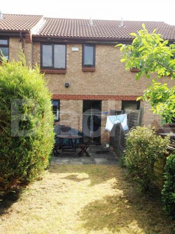 			NEW INSTRUCTION, 2 Bedroom, 1 bath, 1 reception House			 Rosethorn Close, Balham/Clapham South